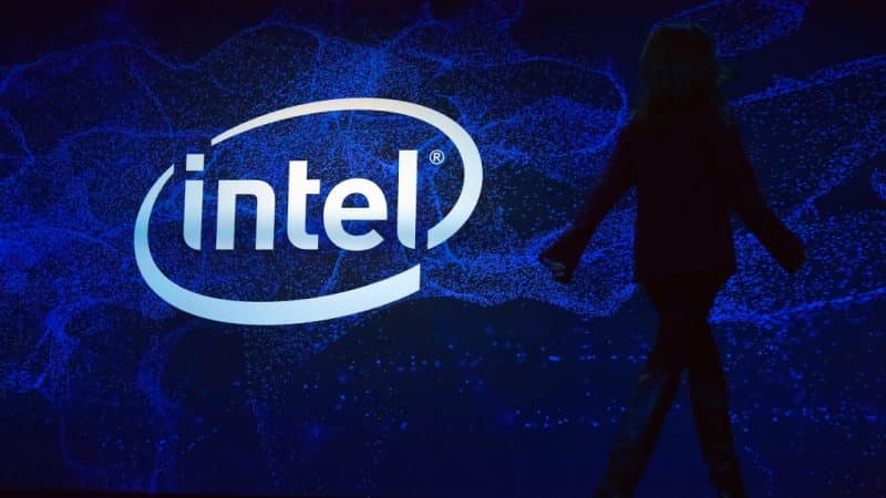 Intel decidirá aprovechar la fundición de terceros para obtener chips de 7 nm a principios de 2021