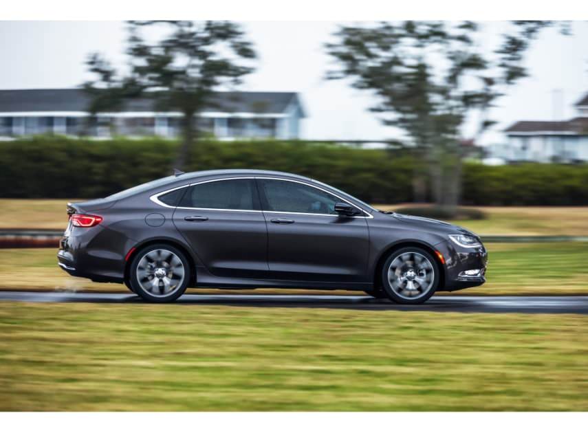 Evaluación de 2015 Chrysler 200C AWD