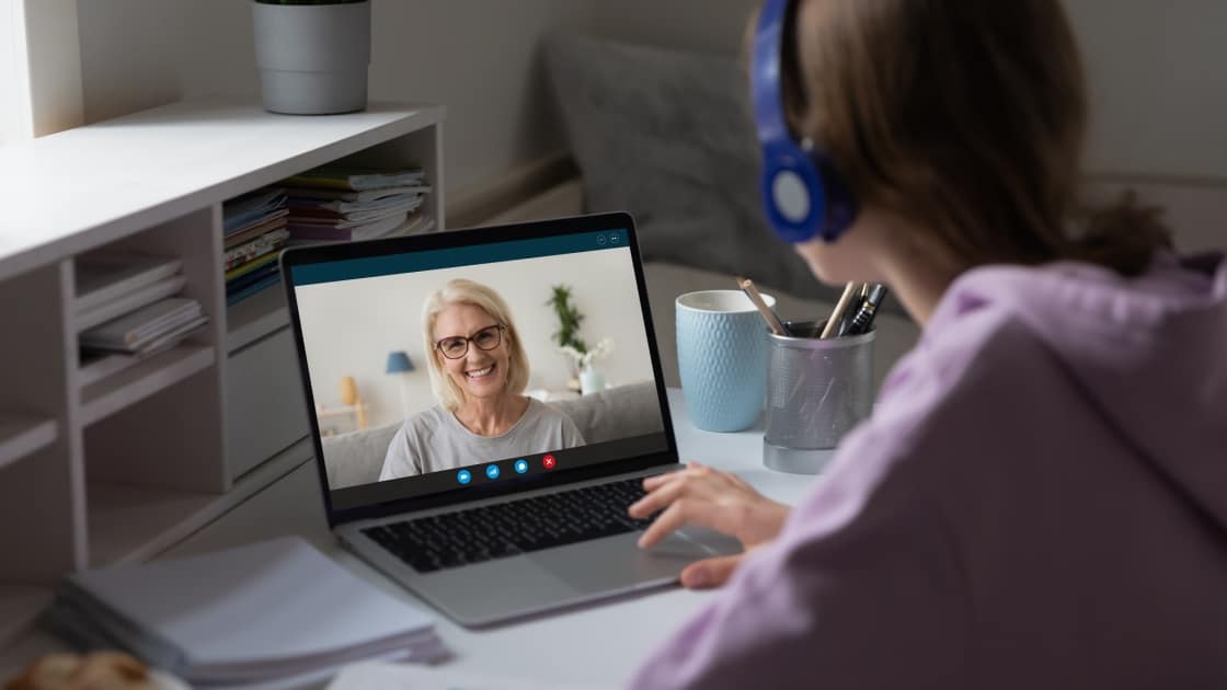 Cómo solucionar problemas de imagen o sonido del chat de video