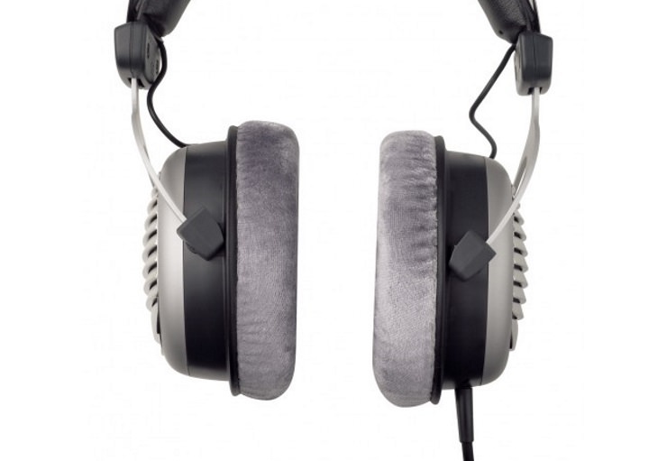 Beyerdynamic DT 990