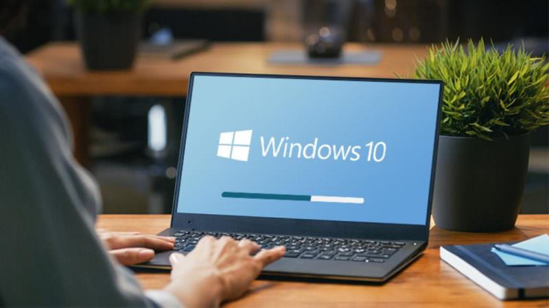 ¿Computadora actuando?  Cómo desinstalar una actualización de Windows 10