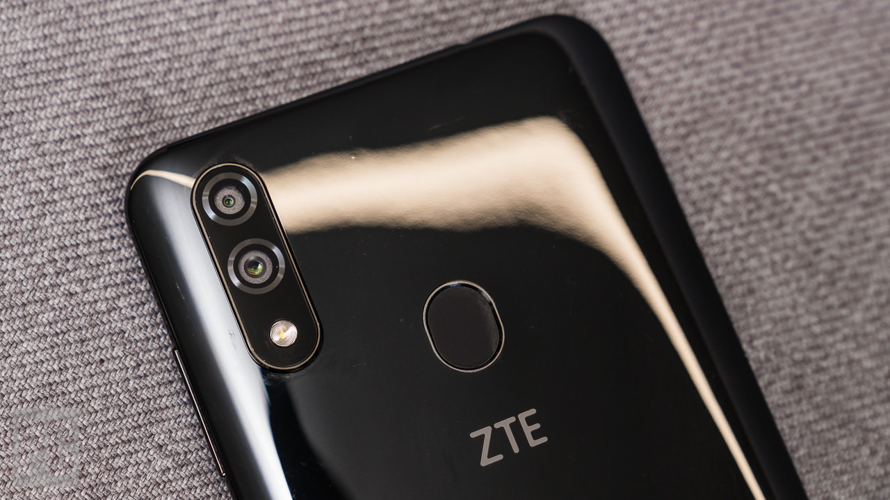 ZTE Blade 10 Prime-04