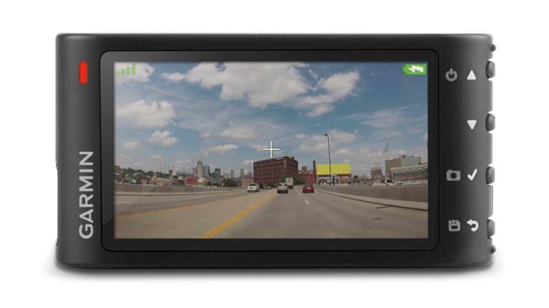 Revisión de Garmin Dash Cam 35