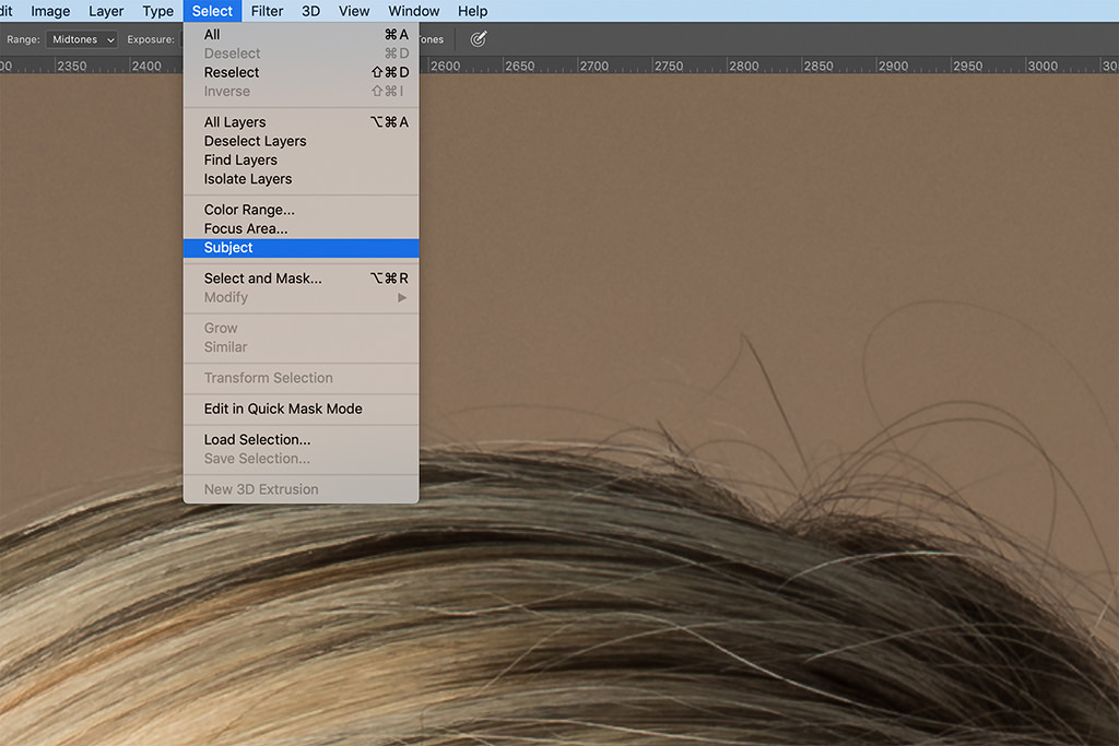 Reparación de cabello en capas en Photoshop