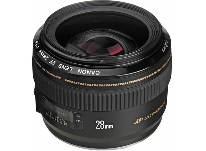 Revisión de Canon EF 28mm f / 1.8 USM