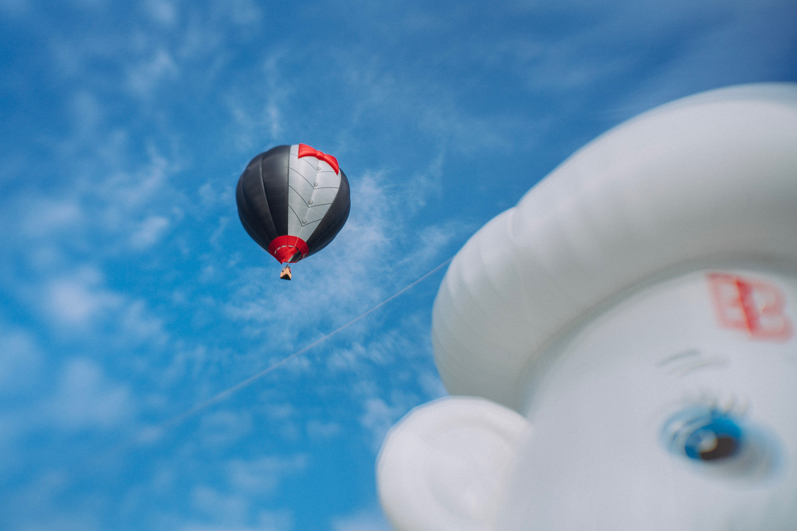 Lensbaby Sol 45 Imagen de muestra (globos aerostáticos)