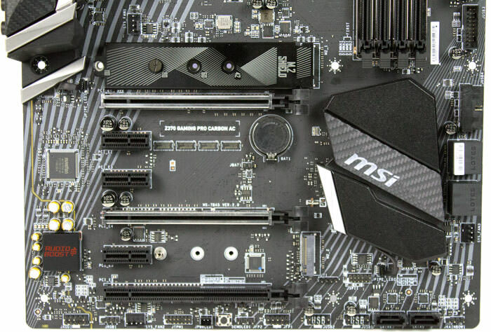 Imagen: MSI Z370 Gaming Pro Carbon AC (mitad inferior) .jpg