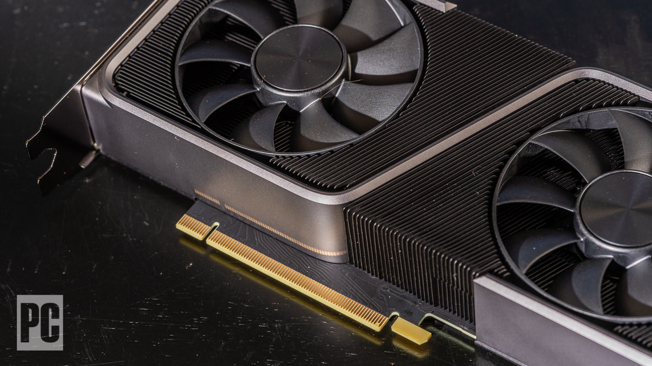 Lado de Nvidia GeForce RTX 3070 Founders Edition